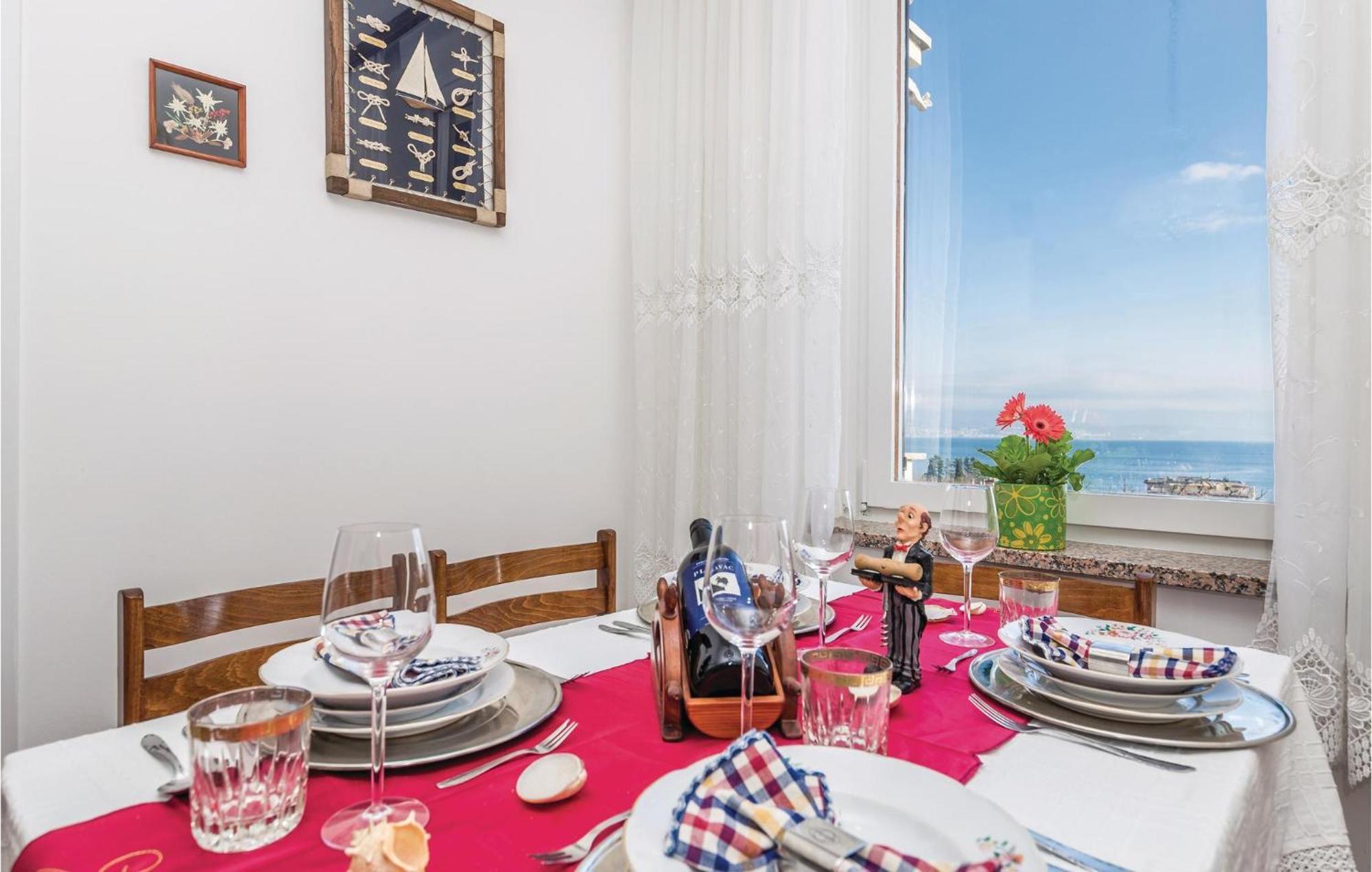 Nice Apartment In Lovran With House Sea View Luaran gambar